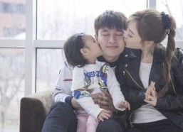 娱乐圈吃瓜爆料李小璐,娱乐圈吃瓜爆料背后的真相揭秘